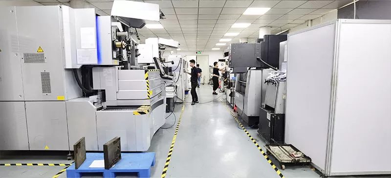 fluxo de RFQ para componentes CNC de 3 eixos com upload de desenhos e revisão de engenharia